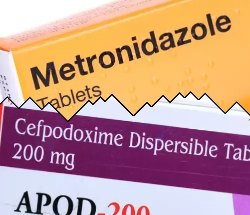 Metronidazol contra Cefpodoxima